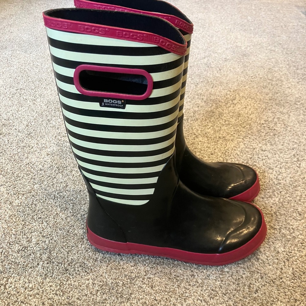 Bogs Rain Boot Stripe Black Pink White Waterproof Rubber Tall Youth 6 Womens 7.5